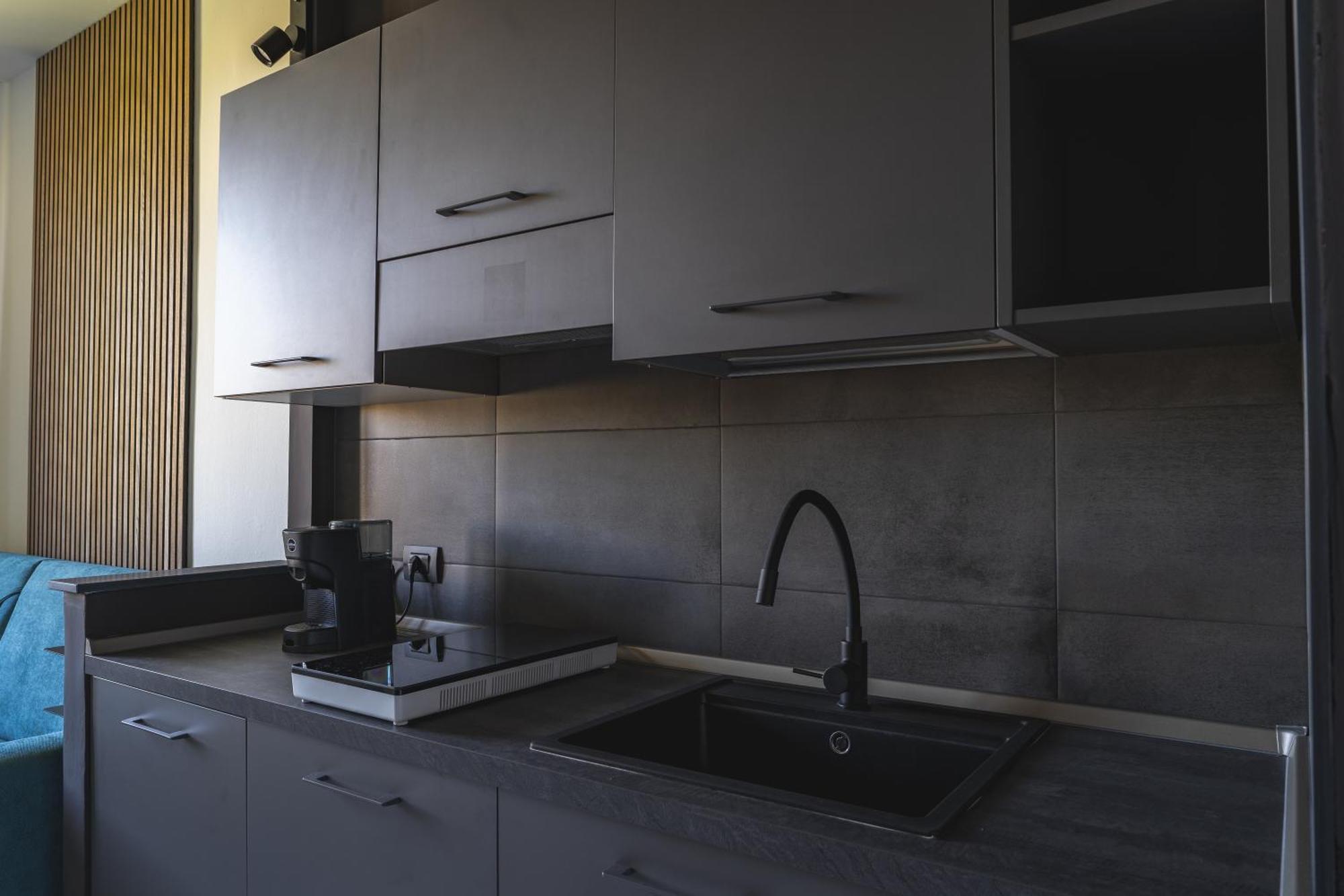 Wownavigli Apartment-Sofa Bed Metro M4 Tram 2 Милан Экстерьер фото